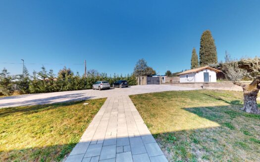 Formello, wonderful large single villa ref: big