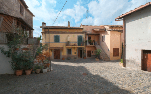Formello, Historic Center – Ground Floor Apartment – Ref: MA.S